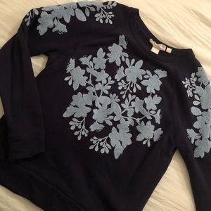 Delicate floral H&M sweater